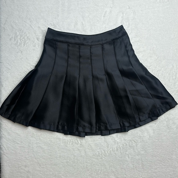 Katie J NYC Other - Katie J NYC Black Mini Skater Skirt